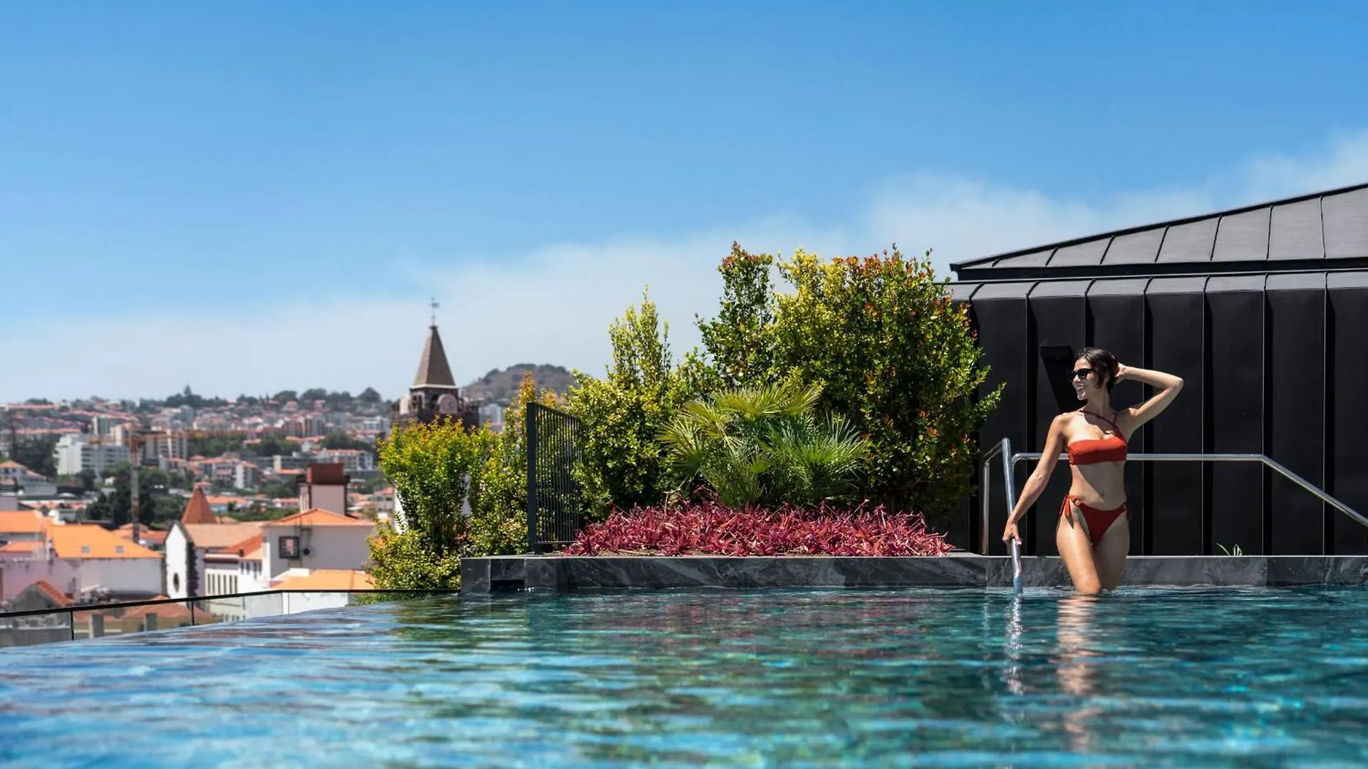 Апартаменты Savoy Insular I By An Island Apart Фуншал